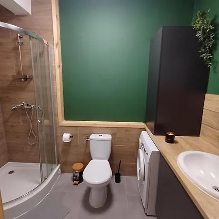 Przy Wiaduktach Όλστυν